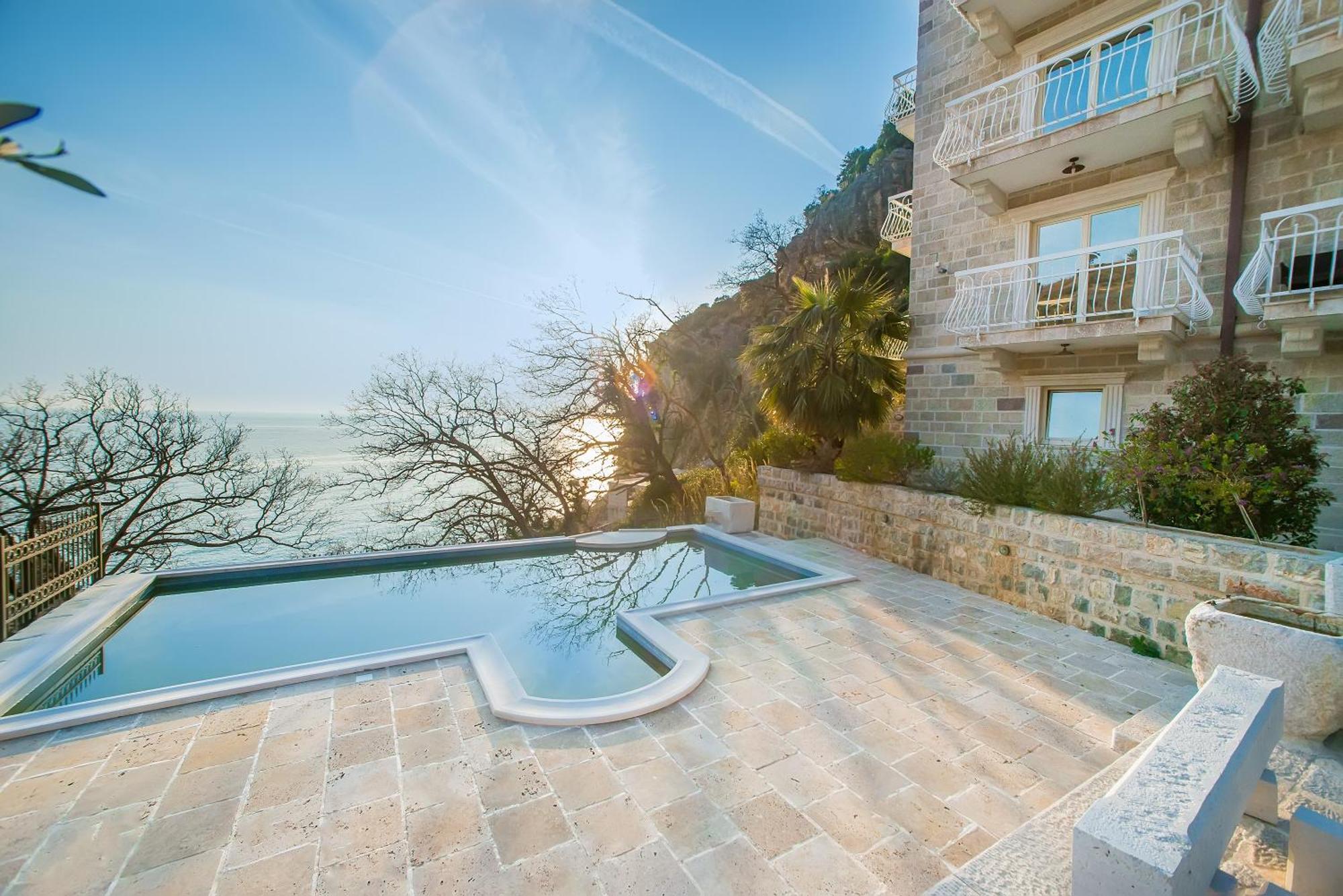 Apartments Pietra Mare Petrovac Exteriör bild