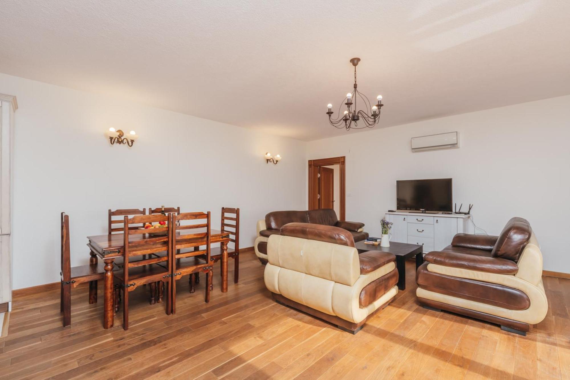 Apartments Pietra Mare Petrovac Exteriör bild