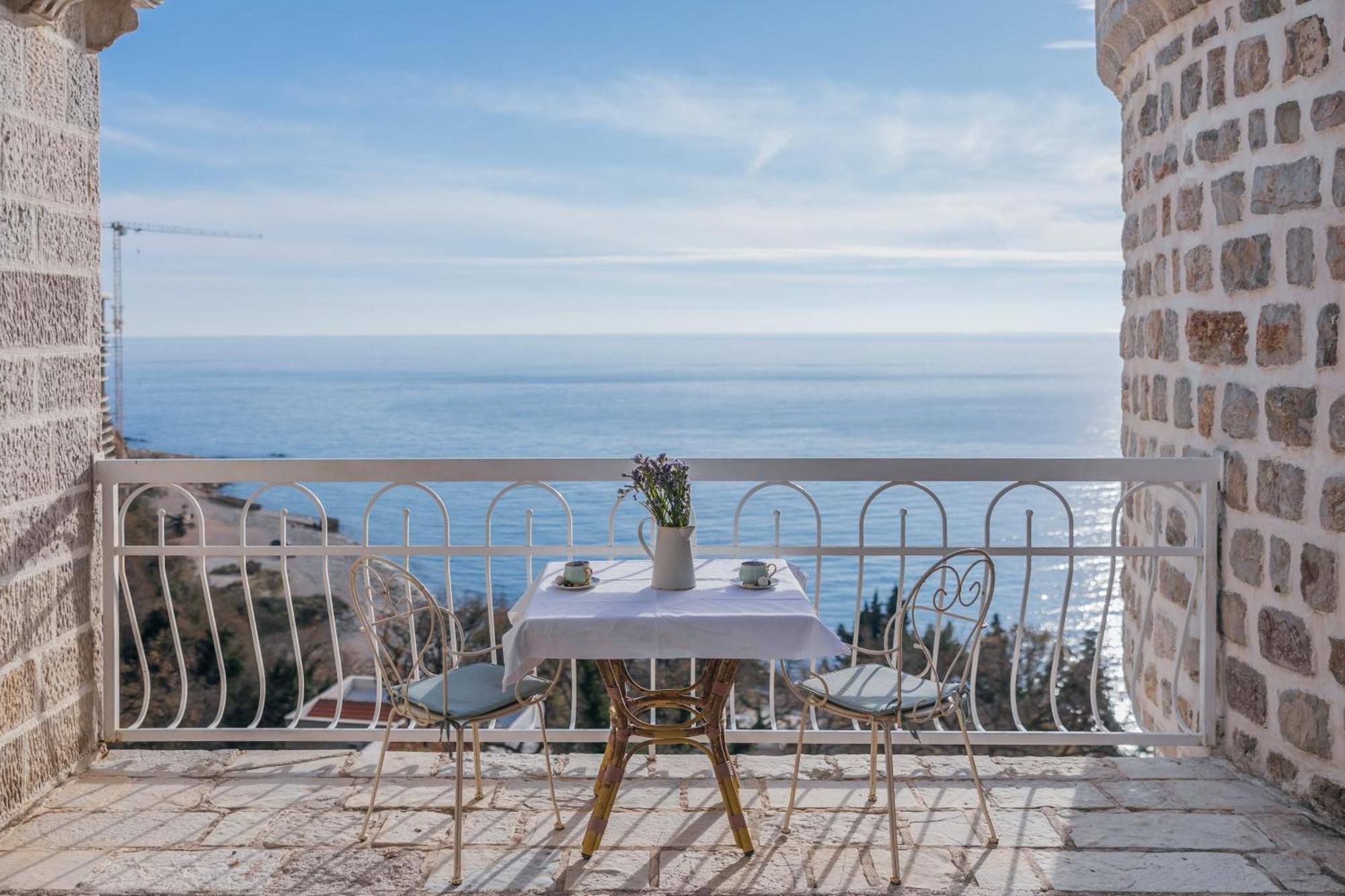 Apartments Pietra Mare Petrovac Rum bild