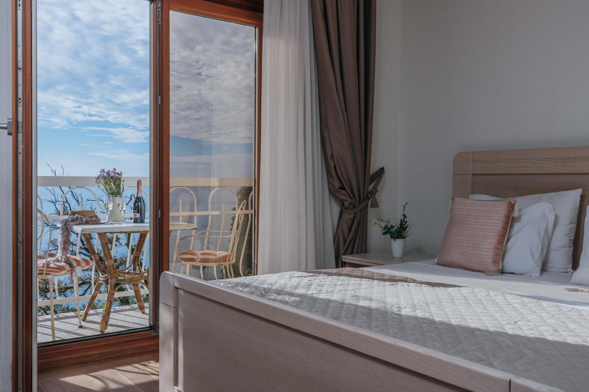 Apartments Pietra Mare Petrovac Exteriör bild
